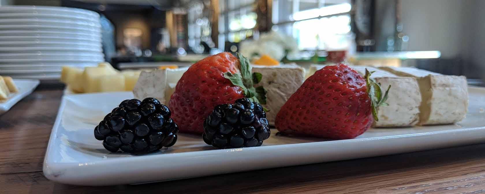 EVERYBUNNY LOVES EASTER BRUNCH! (MASON) Basil's On Market